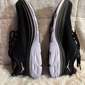 Hoka Bondi 8 Athletic Shoes